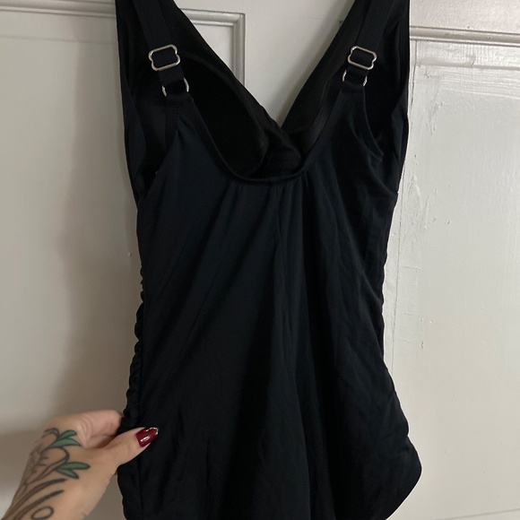 Bathing suit - Picture 4 of 7